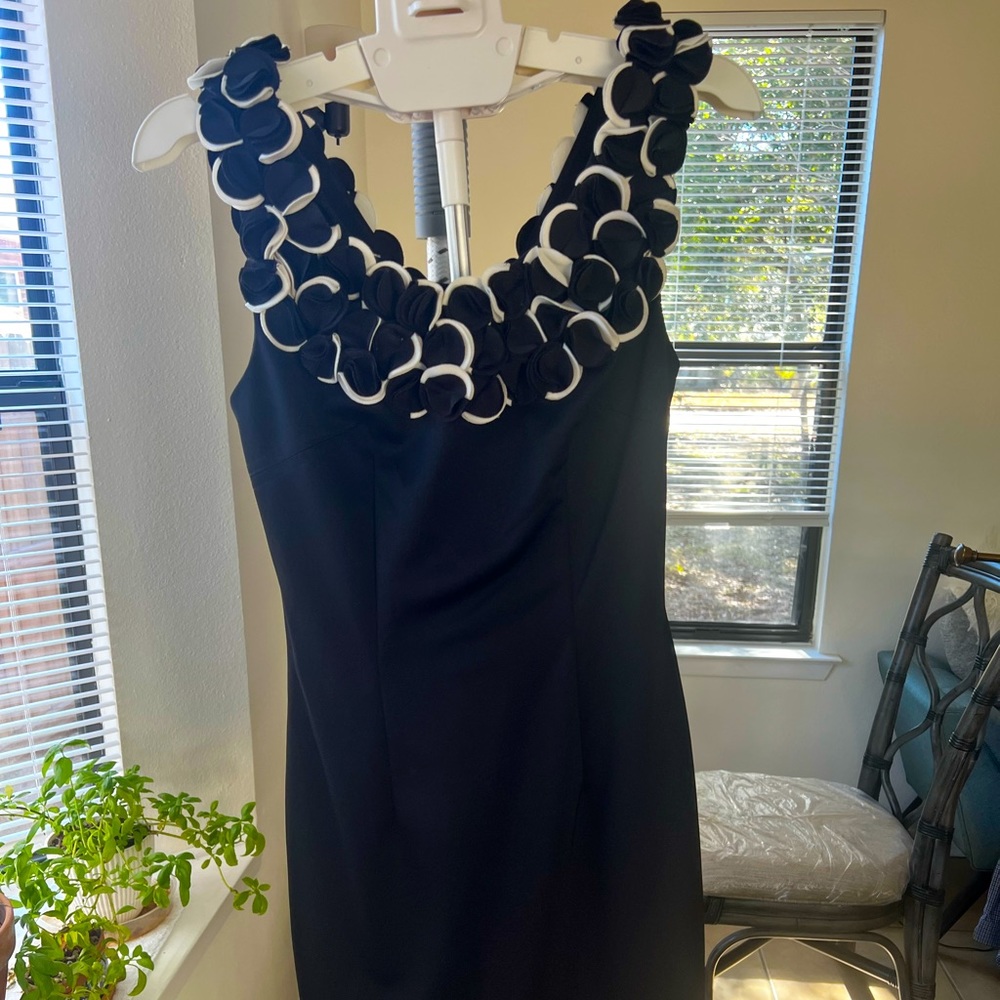 Jacy Couture Black/White Slim Fit Dress